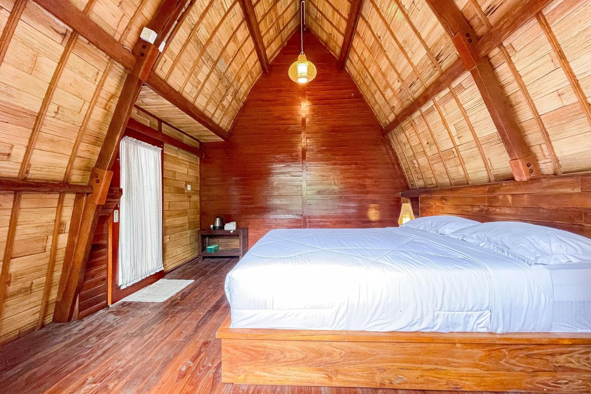 The Caldera Villas Kubupenlokan Exterior photo